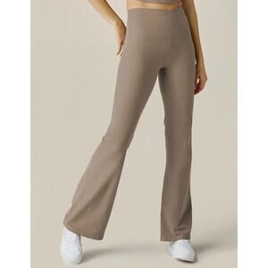 Beyond Yoga Spacedye At Your Leisure Bootcut Pant Size Large Birch Heather